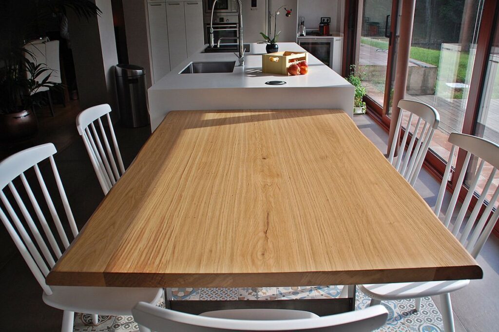 Reforma de Cocina para villa: integrar tradición y diseño