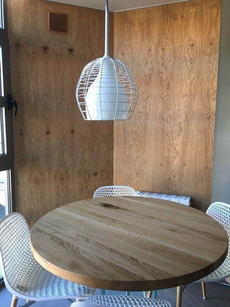 Reforma de cocina en Sant Cugat, rincón de diseño de roble macizo