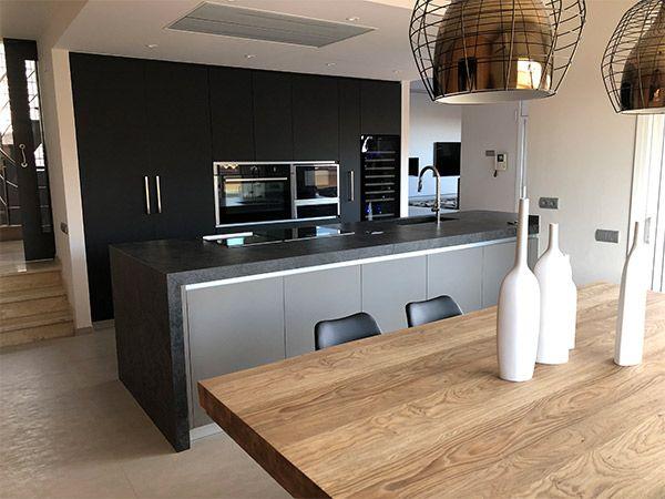 Reforma de casa en Premià de Dalt con Cocina Contemporánea