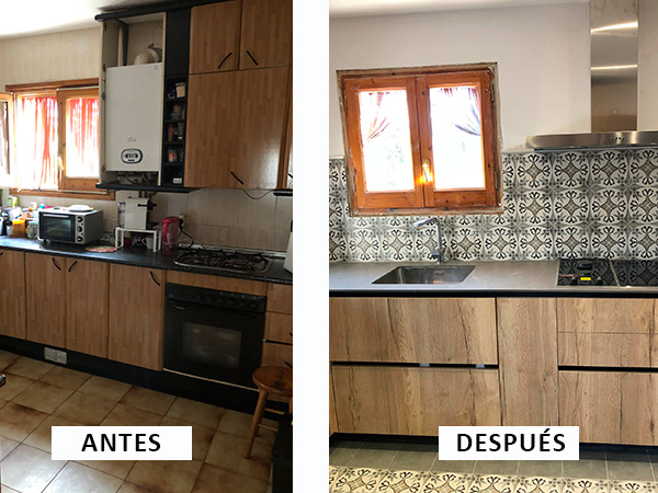 Reforma de cocina en Barcelona con el encanto rústico de la porcelana hidráulica