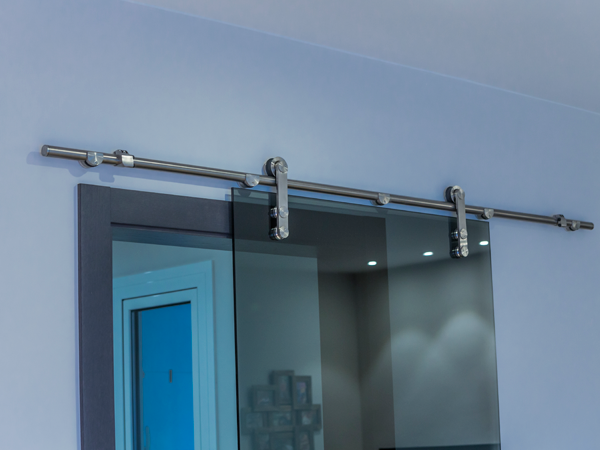 Puertas correderas de cristal, una solución personalizada para esta reforma Granollers
