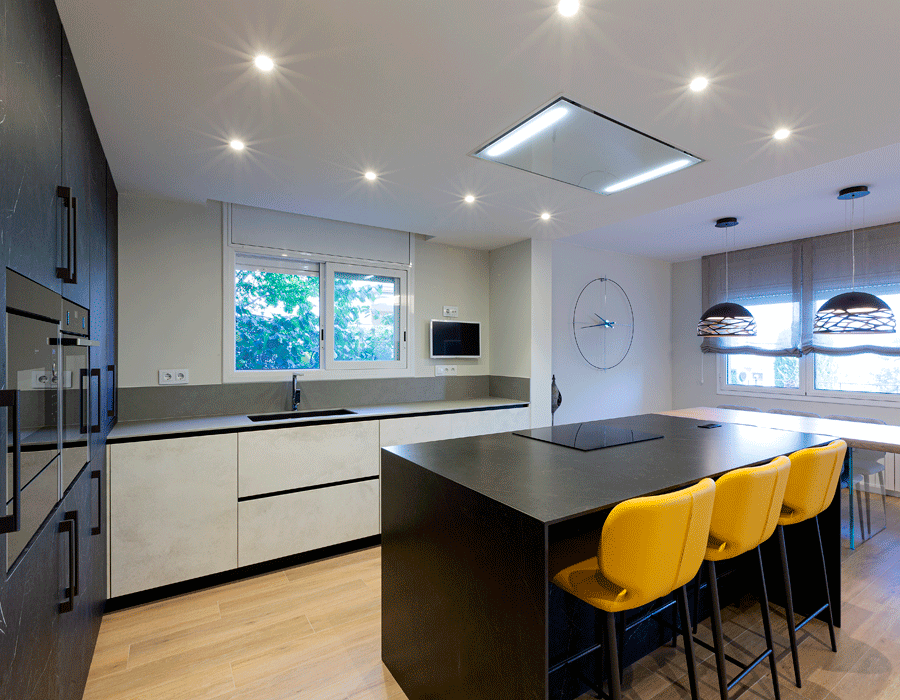 Cocina abierta al salón, arquitecto Granollers, Contemporánea diseño y arquitectura